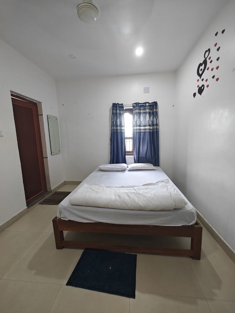 Hotel Subudhi Palace - Hotel Subudhi Palace, Sandha Jaga, Lokanath Rd, Namghar, Puri, Odisha 752001, India