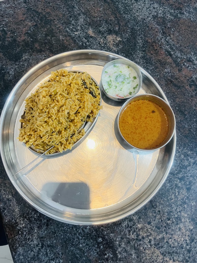 MARATA MESS - MARATA MESS FX28+VHX, SH 88, Kushalnagar, Karnataka 571234, India