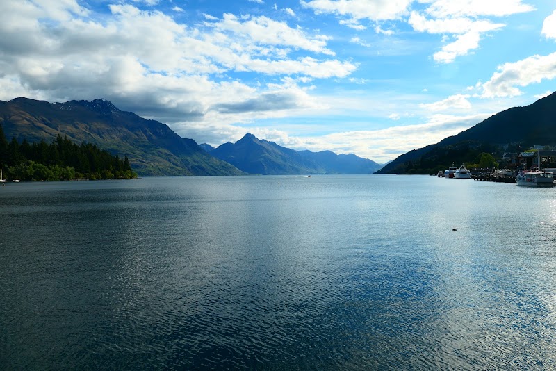 Lake Wakatipu - Lake Wakatipu Lake Wakatipu, Otago Region, New Zealand