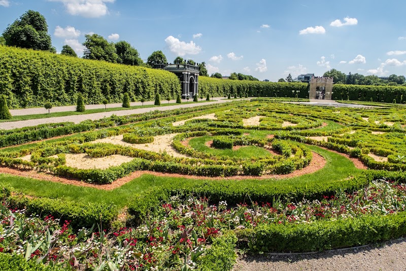 Crown Prince Garden - Crown Prince Garden, Lichte Allee, 1130 Wien, Austria