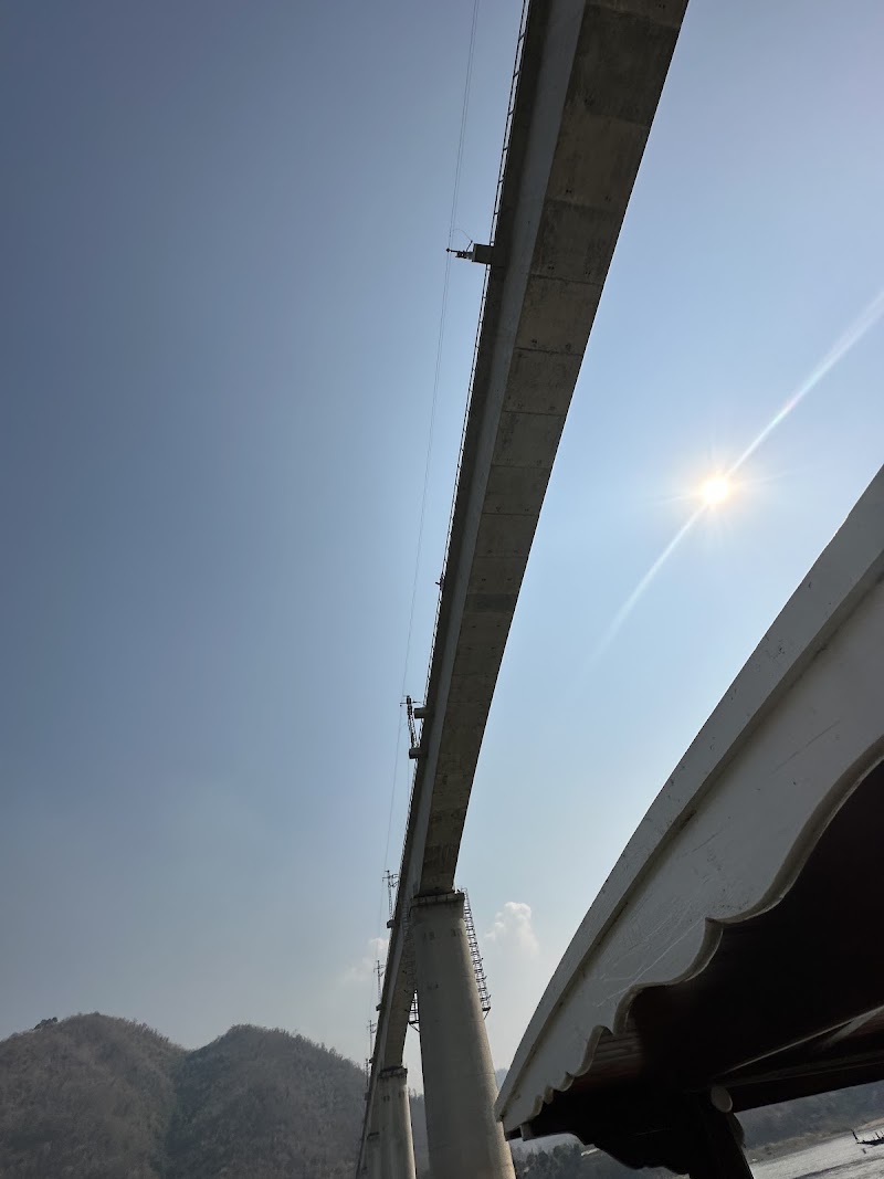 Railway Bridge - Railway Bridge, W6M4+JCX, 13, Pha O, Laos