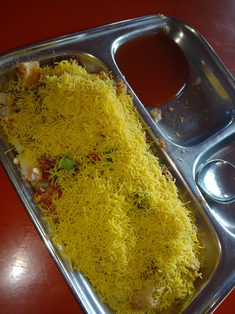 Shiv VadaPav Center - Shiv VadaPav Center, Ghoti - Shirdi Rd, Bharvir Khurd, Dhamangaon, Maharashtra 422403, India
