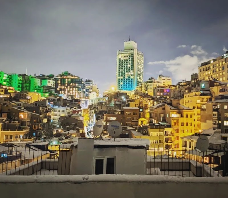 Cihangir - Cihangir, 34433 Beyoğlu/İstanbul, Türkiye