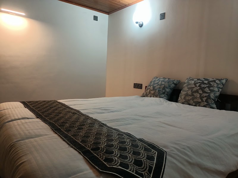 Bagaicha Farmstay - Bagaicha Farmstay Rohini Tea Garden SiruBari, mtr From Bagaicha restaurant, 1km From Rohini Toll Gate 400, Subash Ghisingh Marg, Kurseong, Rohini Tea Garden, West Bengal 734203, India
