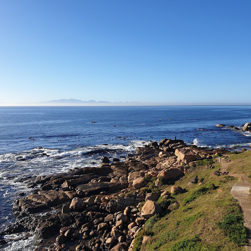 Glencairn Viewpoint tidal pool - Glencairn Viewpoint tidal pool, 160-154 Simon's Town Rd, Fish Hoek, Cape Town, 7974, South Africa