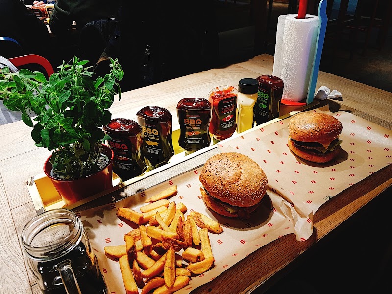 BURGERISTA - BURGERISTA Griesgasse 15, 5020 Salzburg, Austria