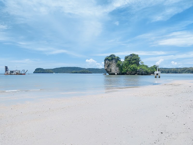 Nopharat Thara Beach - Nopharat Thara Beach Nopharat Thara Beach, Krabi 81180, Thailand
