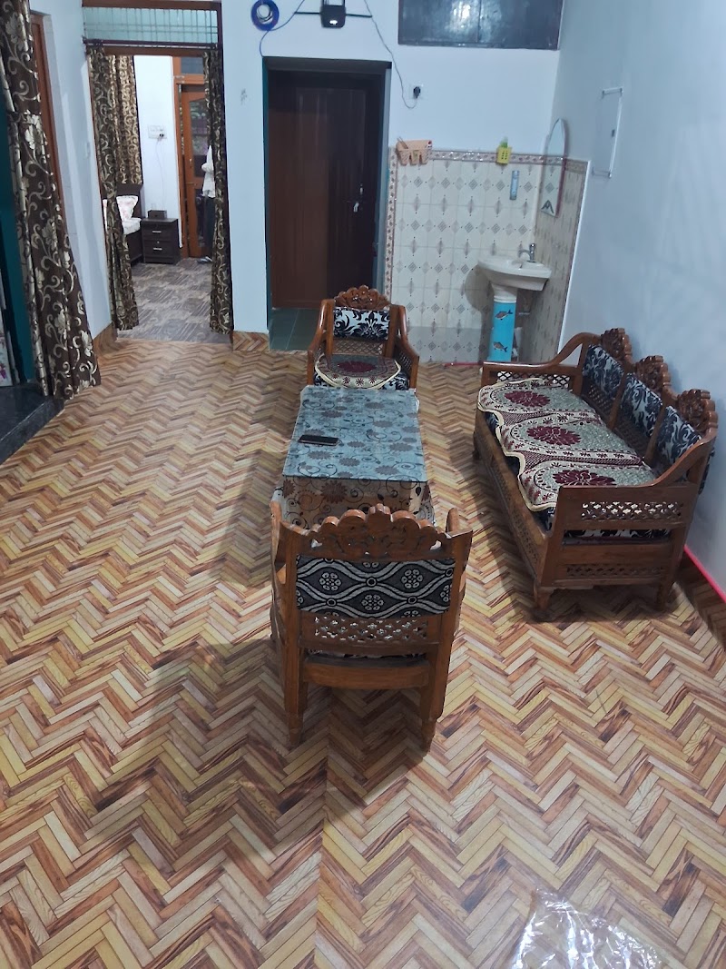 KASHI HOME STAY IN VARANASI - BEST HOME STAY IN LANKA ,VARANASI - BEST FAMILY STAY IN VARANASI. - KASHI HOME STAY IN VARANASI - BEST HOME STAY IN LANKA ,VARANASI - BEST FAMILY STAY IN VARANASI., Ganga Vihar Colony Samneghat, N1/66 P-47A, Mahesh Nagar, Nagwa Lanka, Varanasi, Uttar Pradesh 221005, India