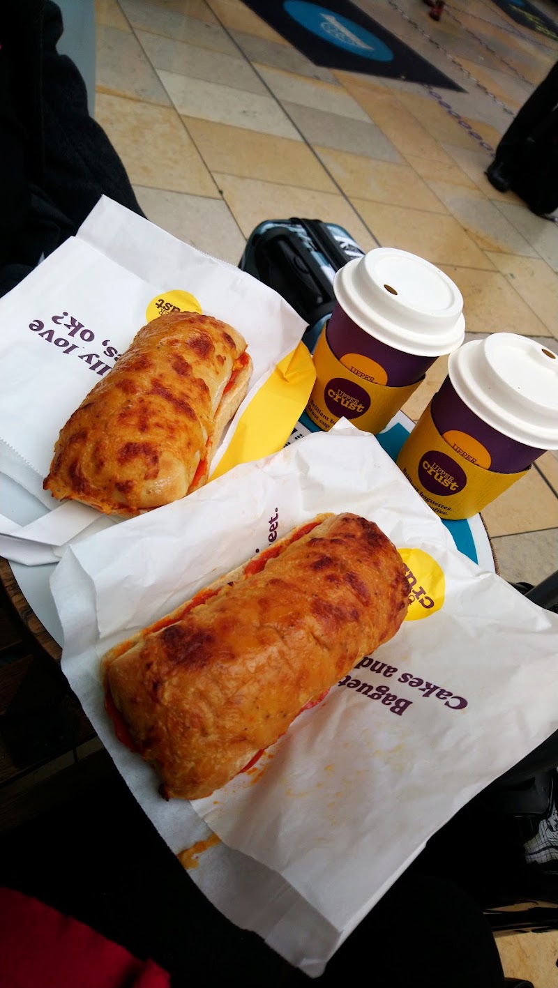 Upper Crust Paddington - Upper Crust Paddington 146 Praed St, London W2 1HL, UK