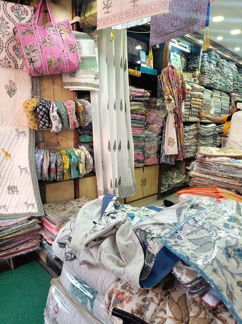 Shreenath Handloom House - Shreenath Handloom House 53, Link Rd Bapu Bazar, Bapu Bazar, Adarsh Nagar, Jaipur, Jaipur Nagar Nigam Area, Rajasthan 302003, India