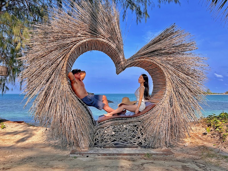 Choeng Mon Beach - Choeng Mon Beach Pure Beach Club Rd, Thesaban Nakhon Ko Samui, Amphoe Ko Samui, Chang Wat Surat Thani 84320, Thailand
