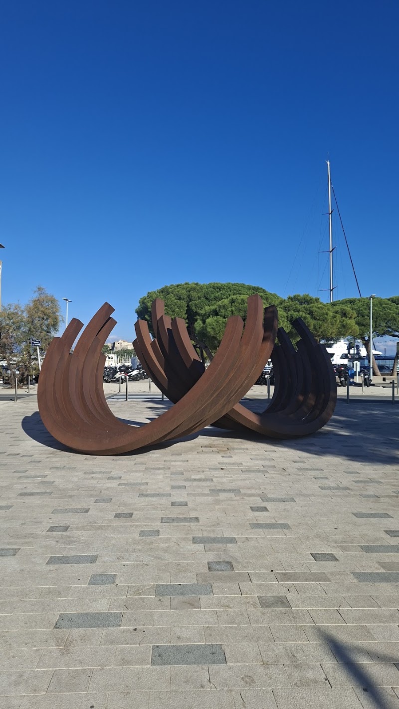 Visit'Antibes - Visit'Antibes 14 quai de la première division française, 06600 Antibes, France