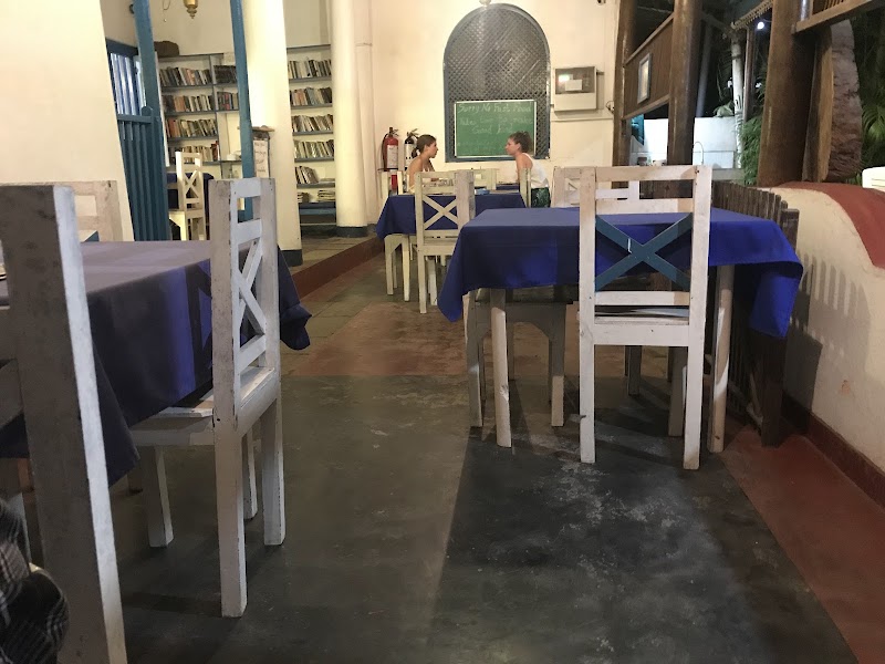 Jina's Vegetarian And Vegan Restaurant - Jina's Vegetarian And Vegan Restaurant, 266X+H62, Unawatuna, Sri Lanka