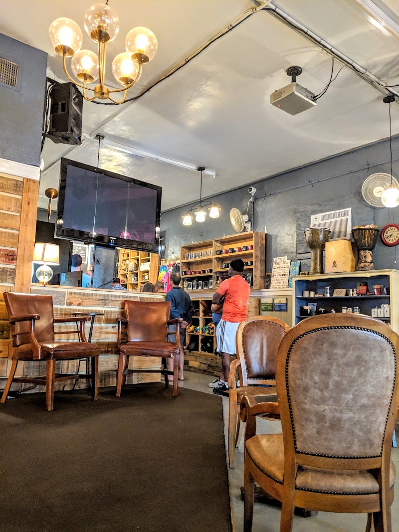 Common Grounds Brew & Roastery - Common Grounds Brew & Roastery, 12 S J St, Lake Worth Beach, FL 33460, USA