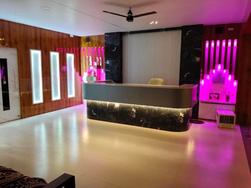 HOTEL WELCOME INN THE BUSINESS CLASS - HOTEL WELCOME INN THE BUSINESS CLASS 5WVF+3F2, Balliguda Main Rd, Balliguda, Indiraj, Odisha 762103, India