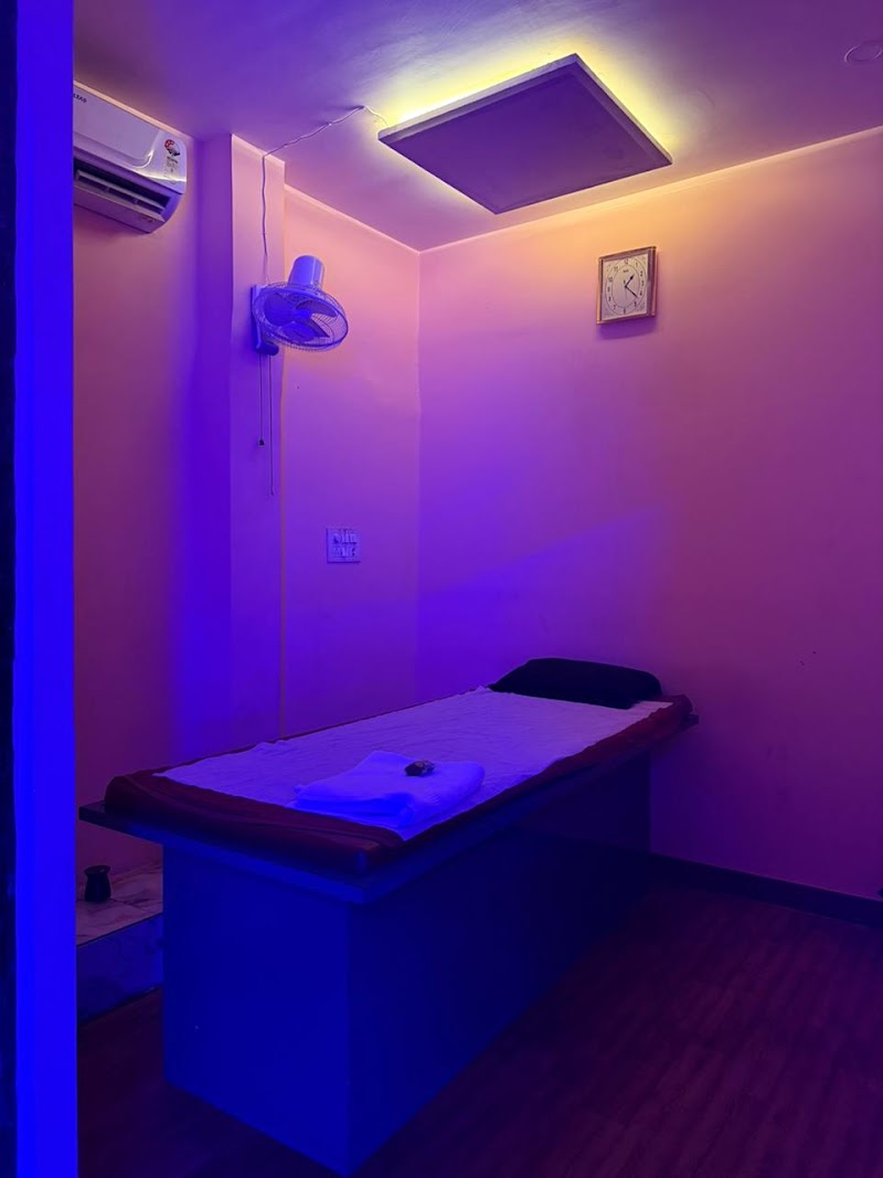 Rose Thai Spa - Rose Thai Spa, E-13, Mitthumuda, Crytal Green Bhatia Vatika, beside Om Patel Clinic, near Apex Bank, Industrial Area, Raigarh, Chhattisgarh 496001, India