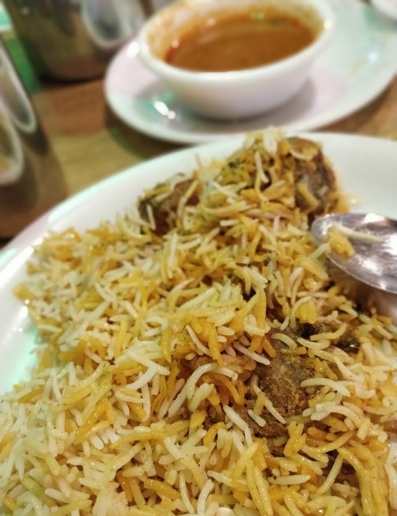 Ismail bhai's hotel khan chacha ( family Garden restaurant ) - Ismail bhai's hotel khan chacha ( family Garden restaurant ) beside Nadgeri Petrol Pump, Bank Colony, Saiful, Rohini Nagar, chowk, Solapur, Maharashtra 413008, India