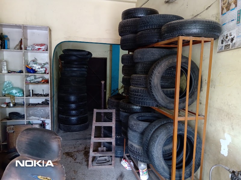Chand Tyre Workshop Hawa Panchar - Chand Tyre Workshop Hawa Panchar, 1,nehru nagar, chowk, Agyay Nagar, Deori, Chhattisgarh 495001, India
