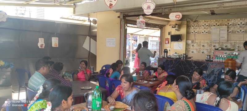Taste First Davangere benne dose - Taste First Davangere benne dose, Opposite Raj bhavan court circle, PB Rd, Ellamma Nagar, Vinobha Nagar, Davangere, Karnataka 577006, India
