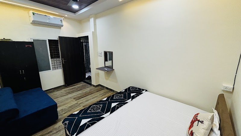 Hotel Shree Nidhi comfort stay - Hotel Shree Nidhi comfort stay, 4, infront of Porwal Dharamshala, Danigate, Ujjain, Madhya Pradesh 456006, India