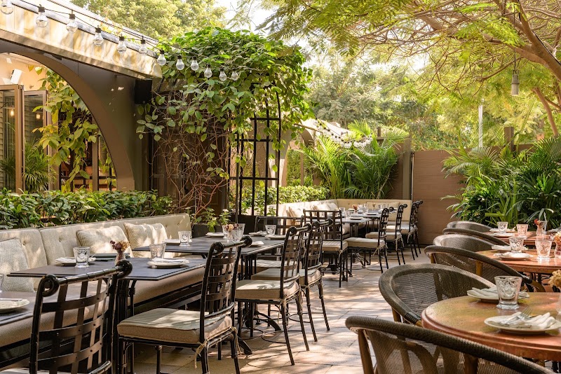 Nola Eatery & Social House