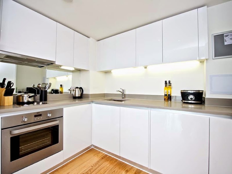 Staycity Aparthotels London Heathrow - Staycity Aparthotels London Heathrow High Point Village - Concierge, Station Approach, Hayes UB3 4FL, UK