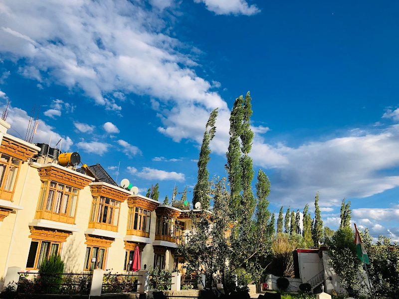 Hotel Gangba - Hotel Gangba, Upper Tukcha Rd, Leh, 194101