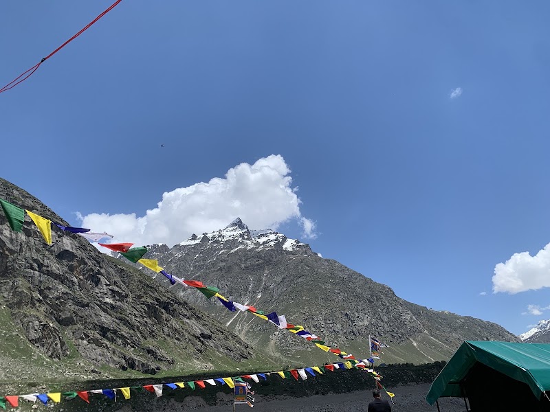Upper Chandratal - Upper Chandratal, FJG7+96, Dhar Makpachhe, Himachal Pradesh 175140, India