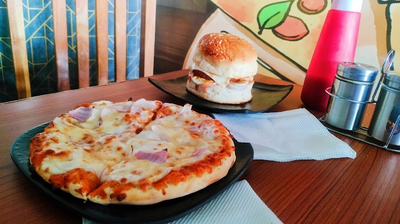 Pizza House - Pizza House opp. bharat petrol pump, East Padumnagar, Padum Nagar, Bhilai Marshalling Yard, Charoda, Chhattisgarh 490025, India