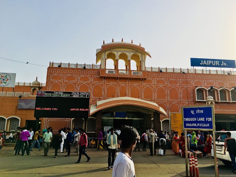 Jaipur Metro - Jaipur Metro Neemuch Rd, Gopalbari, Bari Sadri, Jaipur, Rajasthan 312403, India
