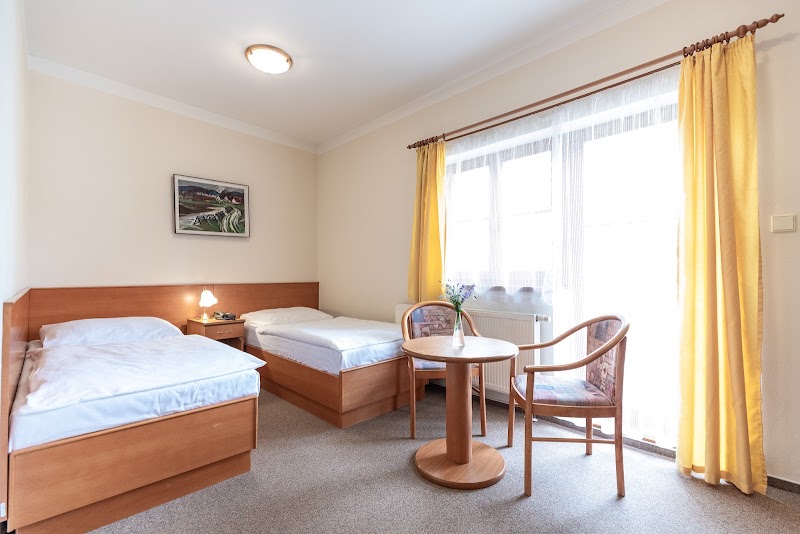 Vila Lanna - Vila Lanna, V Sadech 1/1, 160 00 Praha 6-Bubeneč, Czechia