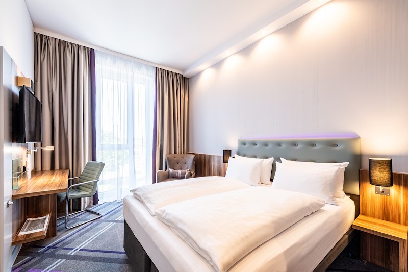 Premier Inn Heidelberg City Zentrum Hotel - Premier Inn Heidelberg City Zentrum Hotel, Kurfürsten-Anlage 23, 69115 Heidelberg, Germany