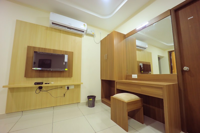 Jk Inn - Jk Inn National Circle, 12/10 A MA, PO SEE Street, Heavy Vehicles Repairing and Servicing Locality, Thottapalayam, Vellore, Tamil Nadu 632004, India