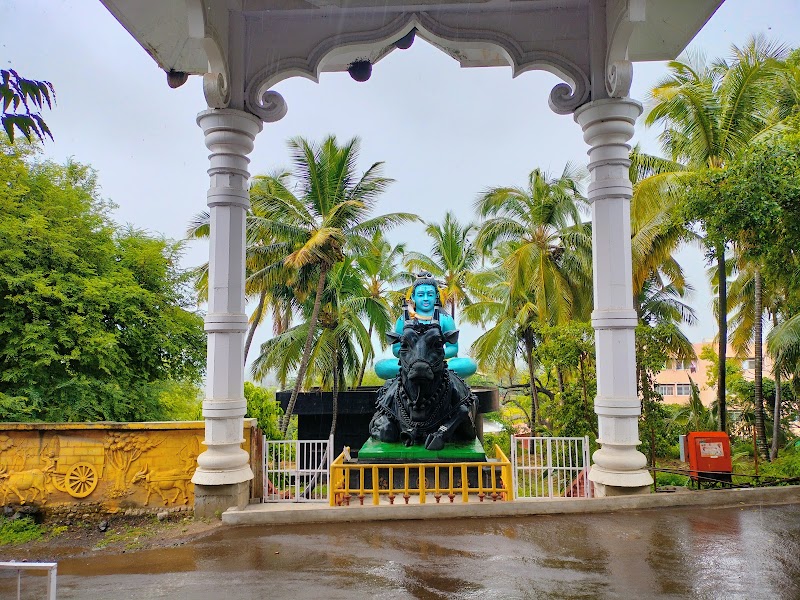 Shiva and Nandi Statue - Shiva and Nandi Statue J777+3VQ, Kogil Bk., Kaneri, Maharashtra 416234, India