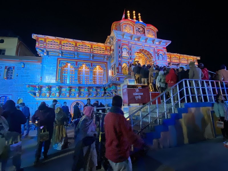 Tirtha Yatra - Tirtha Yatra 425, 2nd Floor, Maheshwari Complex, Between 7th & 8th Cross, Sampige Rd, Sangeetha Apts, Malleshwaram, Bengaluru, Karnataka 560003, India