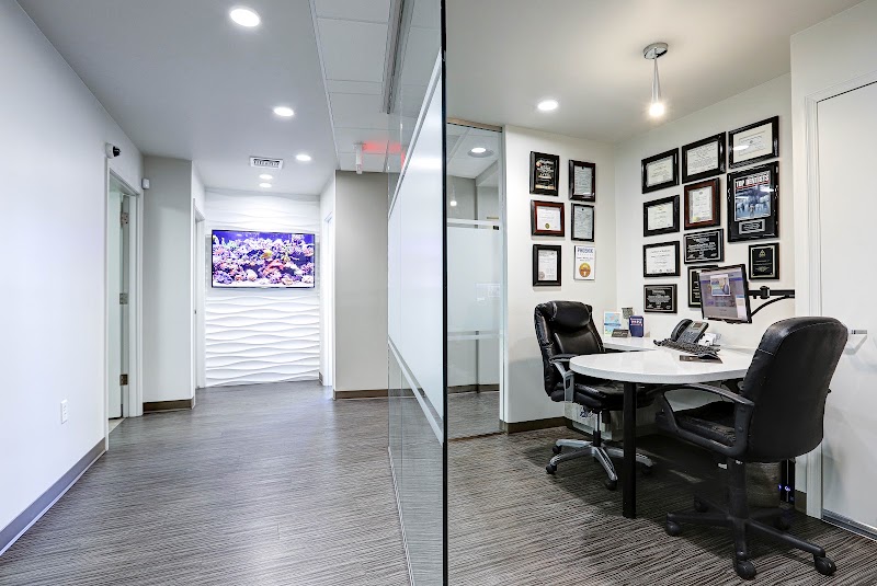 Biltmore Dental Center - Biltmore Dental Center 4202 N 32nd St suite b, Phoenix, AZ 85018, USA