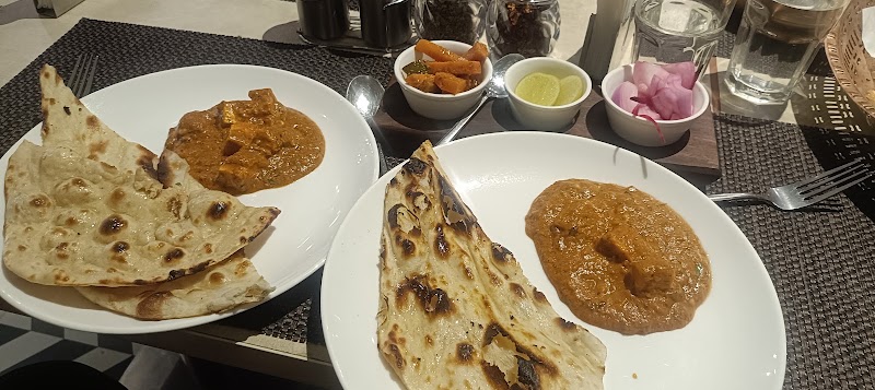 CREAM CENTRE Veg Restaurant - CREAM CENTRE Veg Restaurant 1st floor, Shiv Market, 1516, Vinoba Rd, next to Rajkamal Theatre, Devaraja Mohalla, Shivarampet, Mysuru, Karnataka 570001, India
