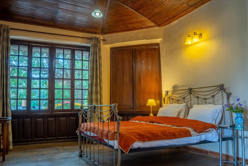 Hotel Chevron Fairhavens, Nainital - Hotel Chevron Fairhavens, Nainital, adjacent to Head Post Office, Mallital, Nainital, Uttarakhand 263001, India