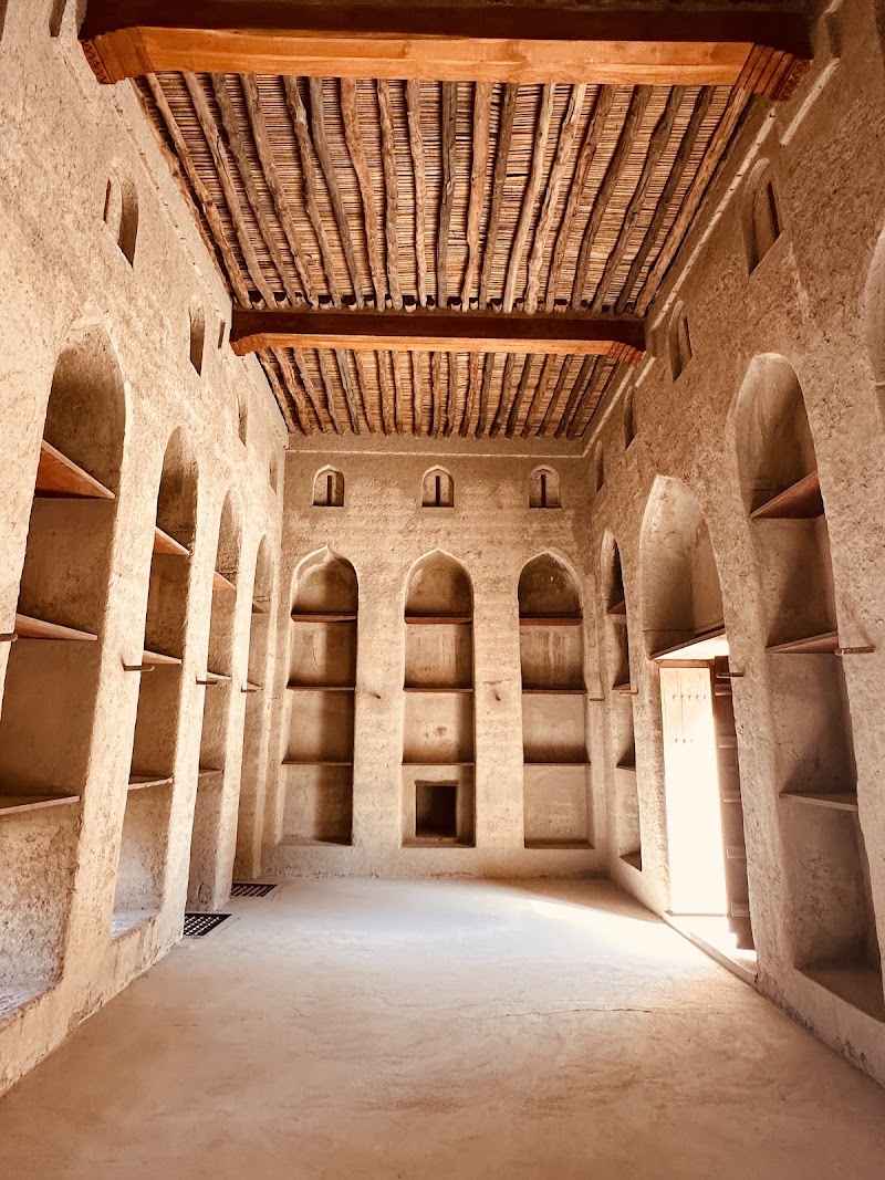Bahla Fort - Bahla Fort, X872+Q35, 21, Bahlat, Oman