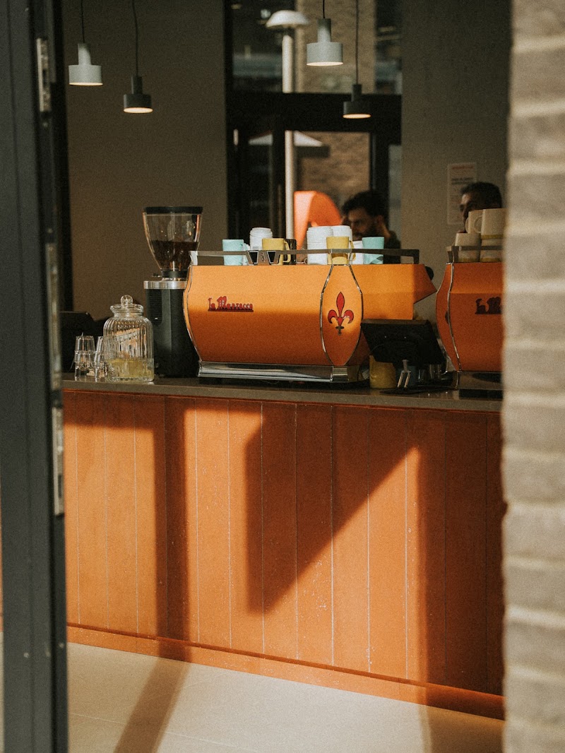 Roastery Club - Roastery Club 2 New Drum St, London E1 7AT, UK