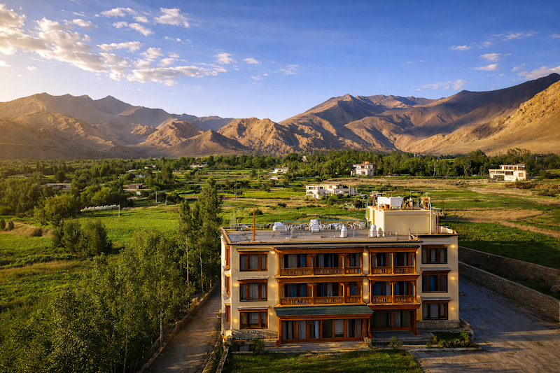 Hotel Ladakh Heights