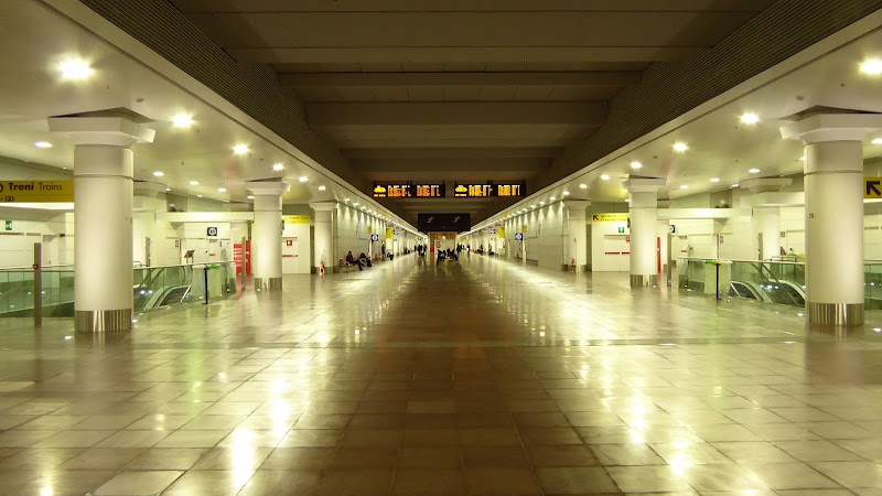 Bologna Centrale - Bologna Centrale Piazza delle Medaglie d'Oro, 40121 Bologna BO, Italy