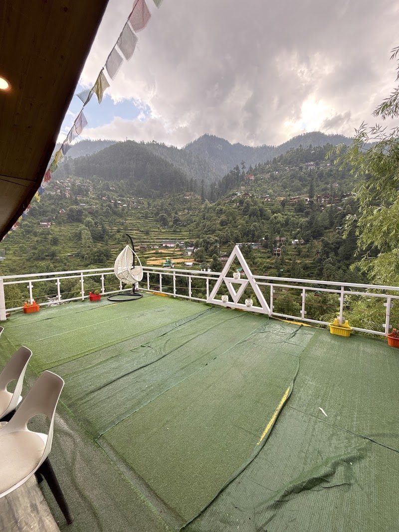 Pineroots Cafe - Pineroots Cafe Pineroots Cafe, 224/1, Po, Sar, Jibhi, Himachal Pradesh 175123, India