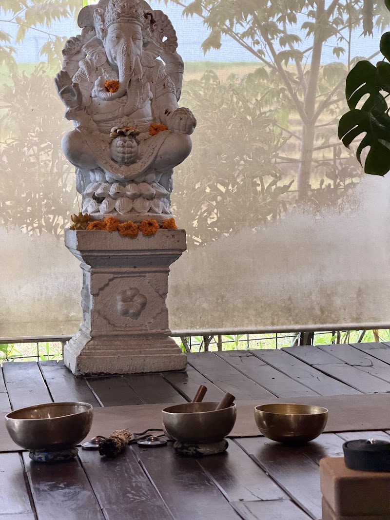 Chandra Yoga Bali - Chandra Yoga Bali Mahamustika Riverside, Jl. Pantai Pererenan Gang Buni II No.1, Pererenan, Mengwi, Badung Regency, Bali 80351, Indonesia
