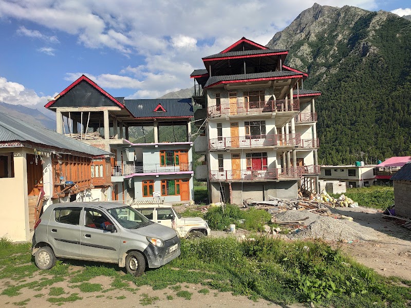 The last homestay - The last homestay 9C2P+HW4, Chitkul, Himachal Pradesh 172106, India