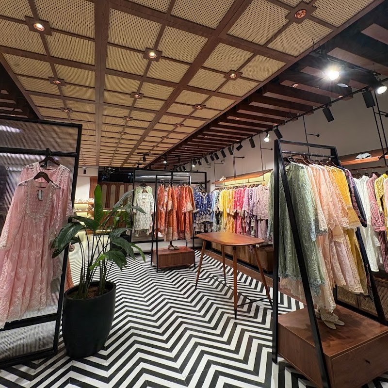 Mulmul - Ambience Mall - Mulmul - Ambience Mall First Floor, Ambience Mall, F-159A, NH 8, Ambience Island, DLF Phase 3, Sector 24, Gurugram, Haryana 122010, India