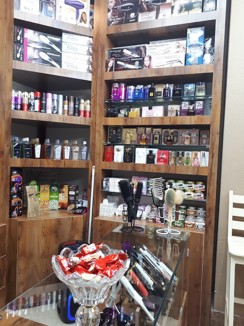 مجتمع تجاری شهر راز - مجتمع تجاری شهر راز, Zanjan Province, Zanjan, Sadi, MFFM+3H6, Iran