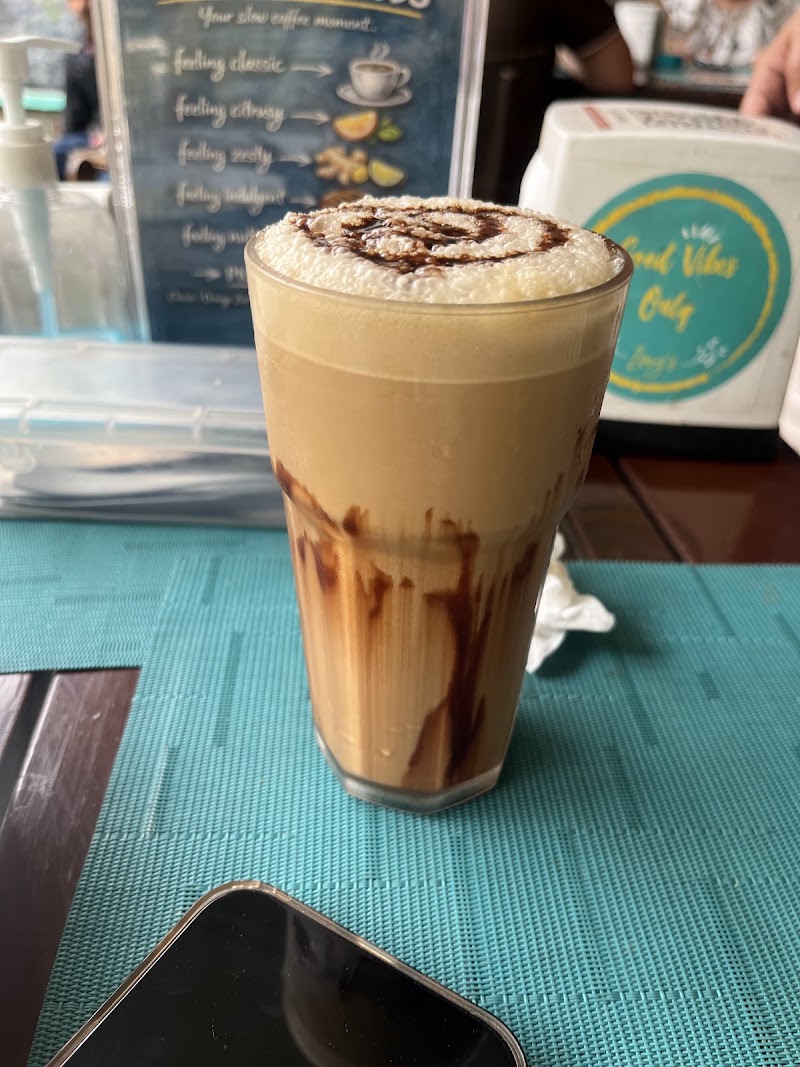 Zoey's: Good Vibes Only - Zoey's: Good Vibes Only Kodathi Gate, St Patricks Academy, 114/1, Sarjapura Road, Oppsite, Bengaluru, Karnataka 560035, India
