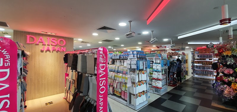 Kallang Wave Mall - Kallang Wave Mall 1 Stadium Pl, Singapore 397628
