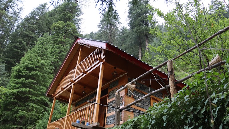 Jungle trails cottage